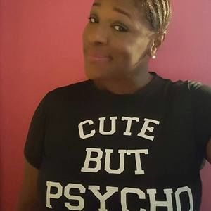 Meet your Posher, Angela